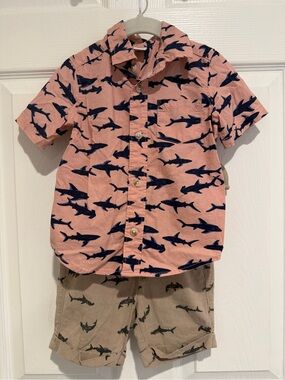 Old Navy Toddler Shark Outfit Set 2T Pink Button Up Shirt Khaki Shorts